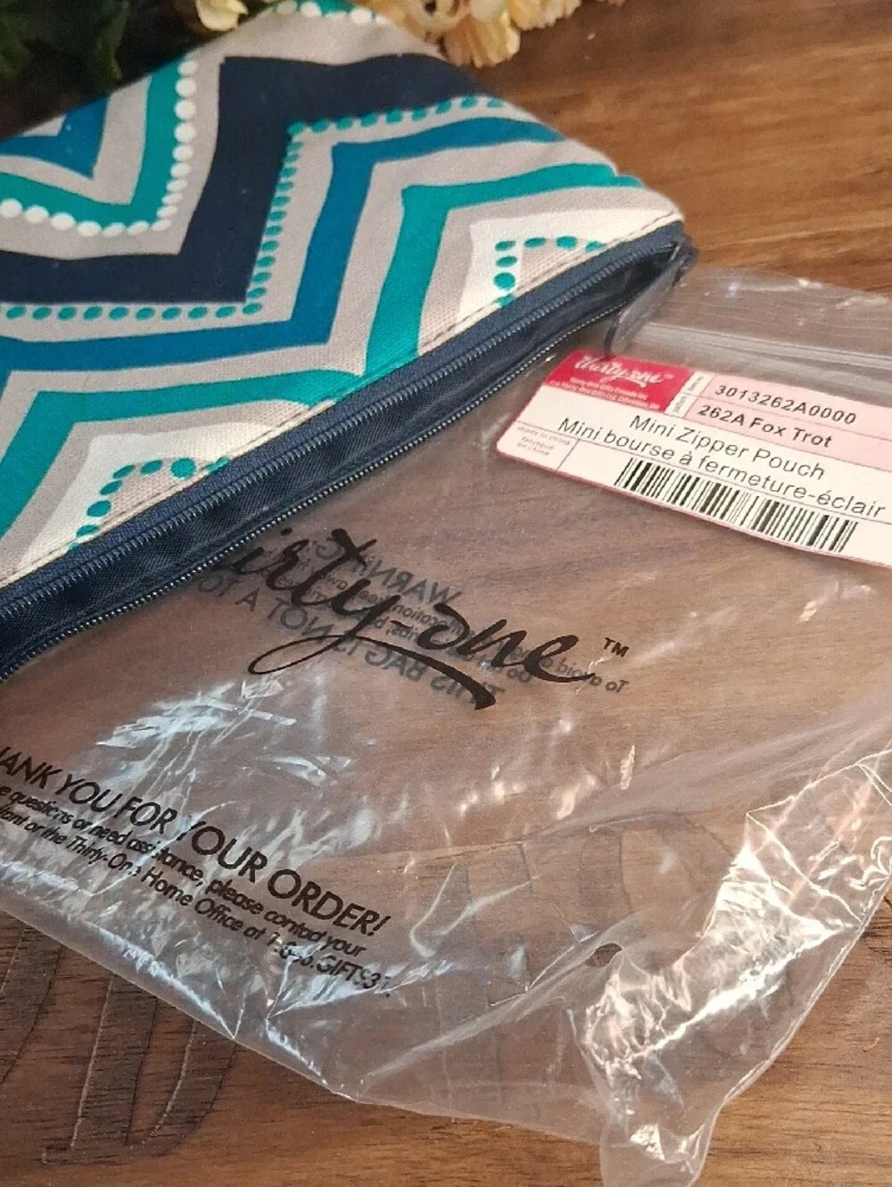 thirty-one Teal Navy Gray Chevron Cosmetic Pouch
